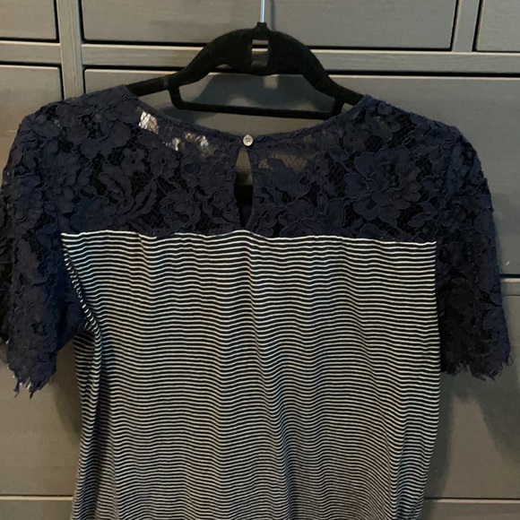Loft Short sleeve top with lace sleeves - Picture 4 of 4